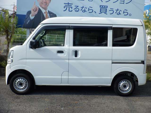 Nissan NV100 Clipper 5