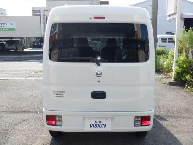 Nissan NV100 Clipper 8