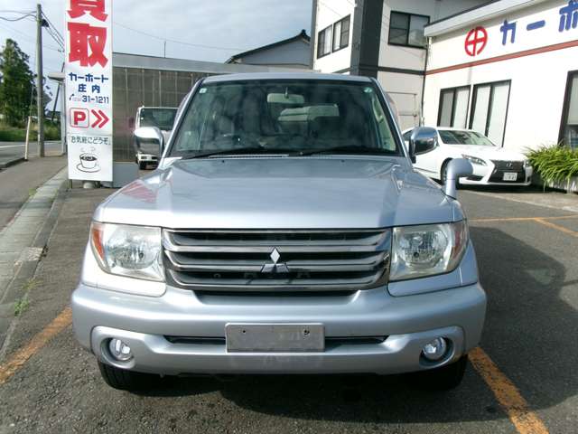 Mitsubishi Pajero iO 2