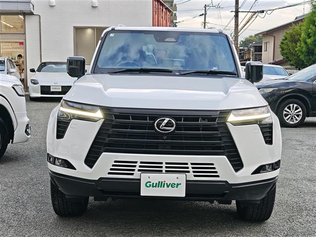 Lexus GX 4