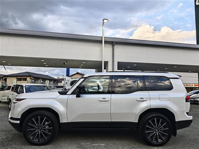 Lexus GX 6