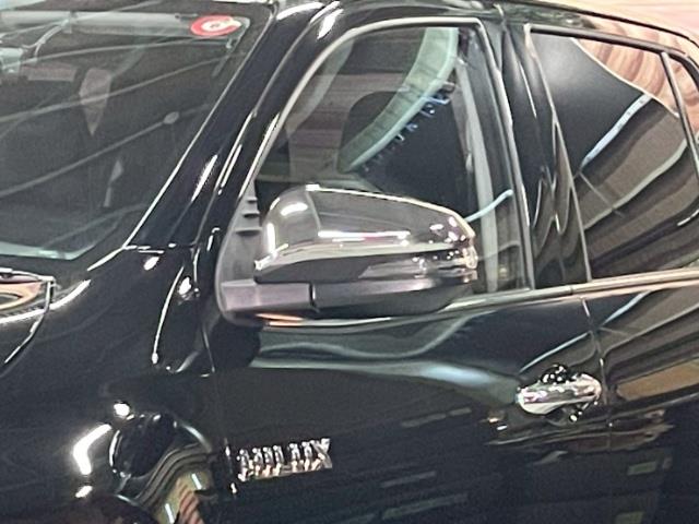 Toyota Hilux 12