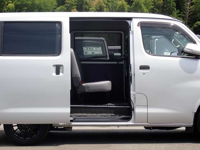 Toyota Town Ace Van 9
