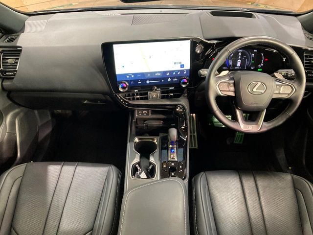 Lexus NX 2