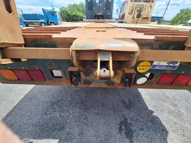 UD Trucks Quon 8