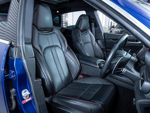 Maserati Levante 9