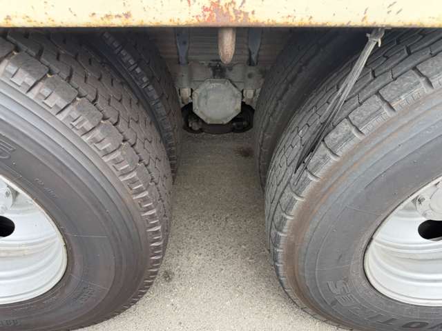Mitsubishi Fuso The Great 6