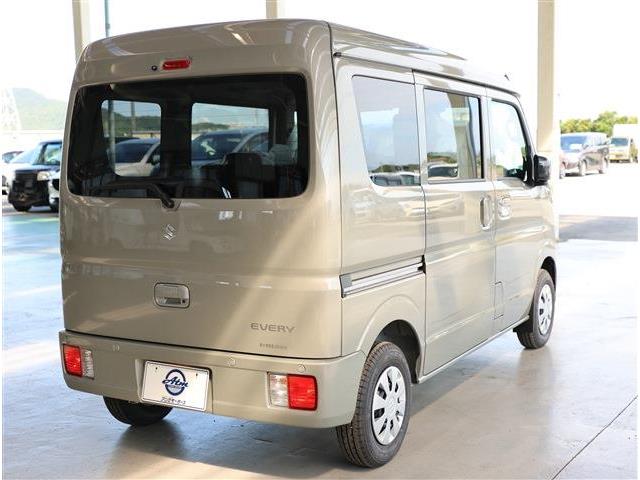 Suzuki Every 5