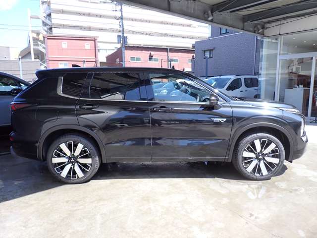 Mitsubishi Outlander 11