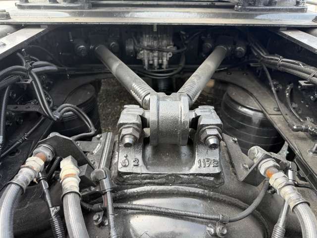 Isuzu Giga 7