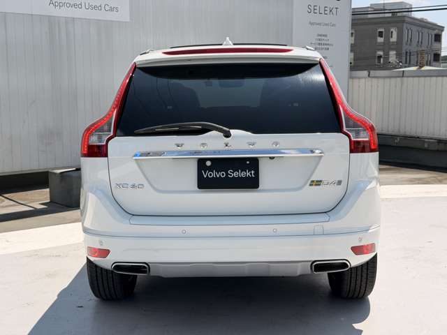 Volvo XC60 11