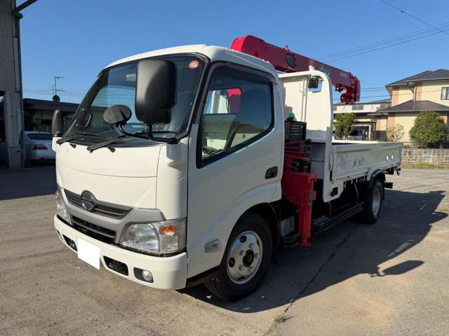Hino Dutro 2