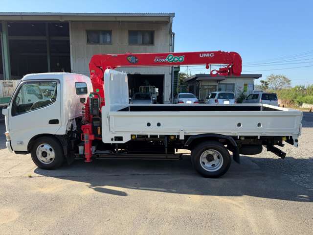 Hino Dutro 5