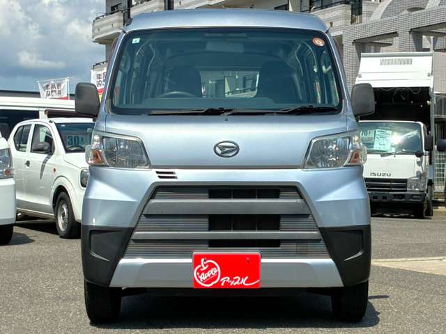 Daihatsu Hijet Cargo 8