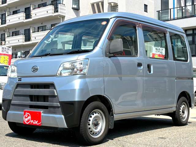 Daihatsu Hijet Cargo 9