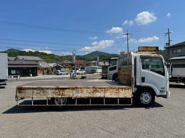Isuzu Elf 5