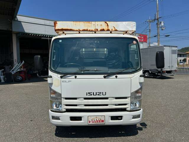Isuzu Elf 6