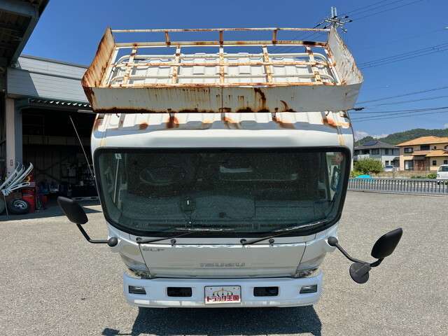 Isuzu Elf 7