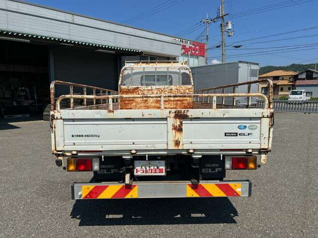 Isuzu Elf 8