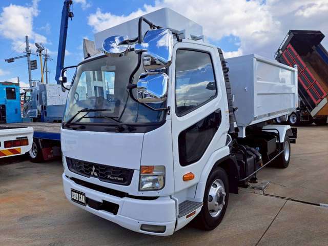 Mitsubishi Fuso Fighter 3