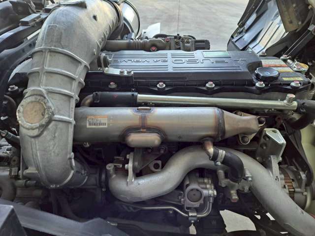 Mitsubishi Fuso Fighter 9