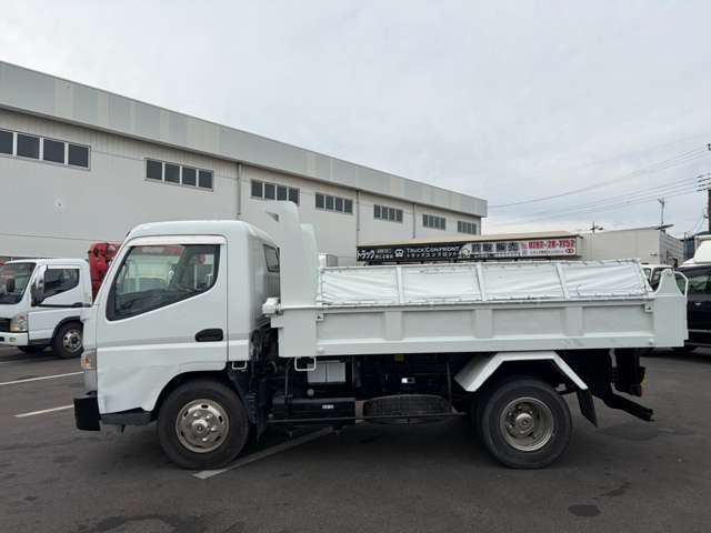 Mitsubishi Fuso Canter 7