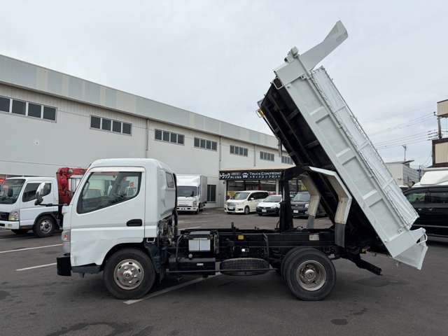 Mitsubishi Fuso Canter 8