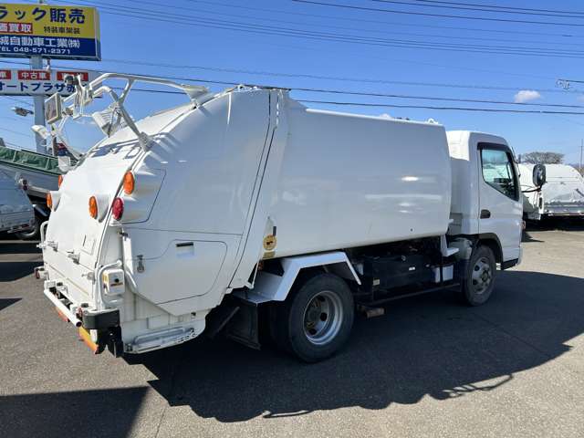 Mitsubishi Fuso Canter 5
