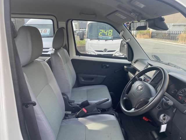 Toyota Town Ace Van 11