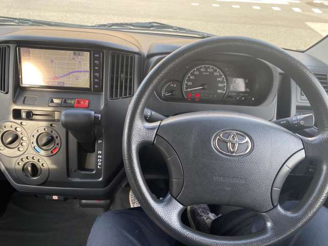 Toyota Town Ace Van 12