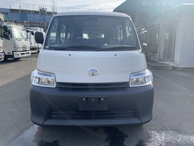 Toyota Town Ace Van 2