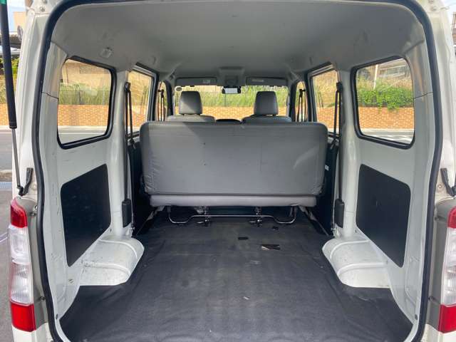 Toyota Town Ace Van 8