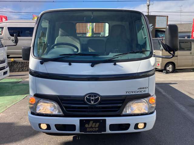 Toyota Toyoace 6