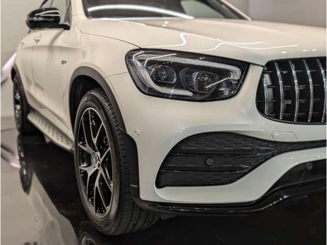 Mercedes-Benz GLC 11
