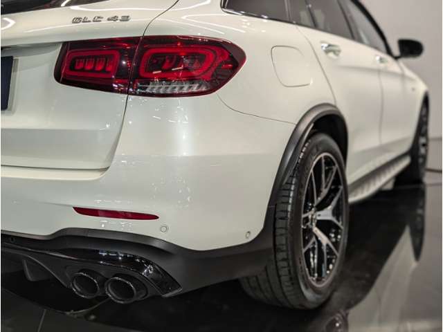 Mercedes-Benz GLC 12