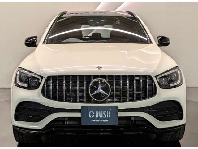 Mercedes-Benz GLC 10