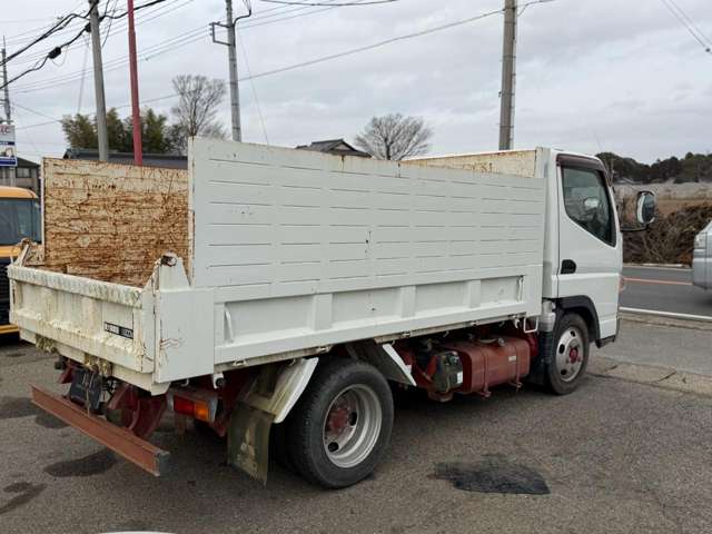 Mitsubishi Fuso Canter 12