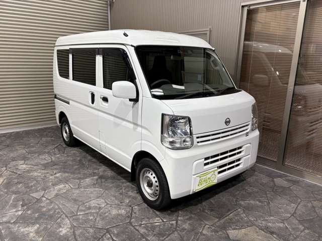 Nissan NV100 Clipper 12