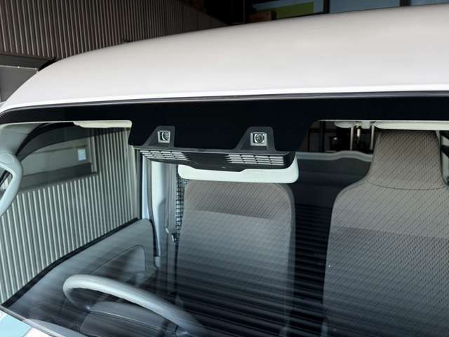 Nissan NV100 Clipper 7