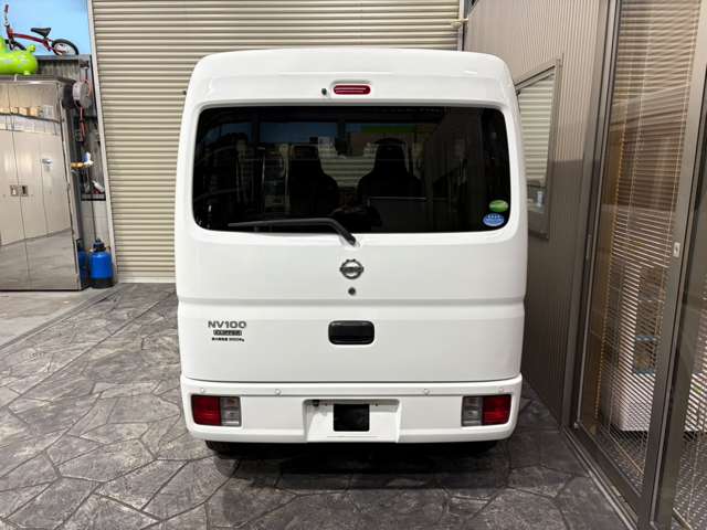 Nissan NV100 Clipper 8