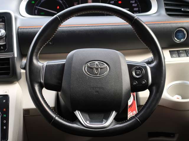 Toyota Sienta 3