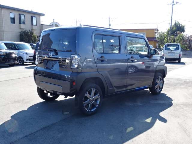 Daihatsu Taft 2