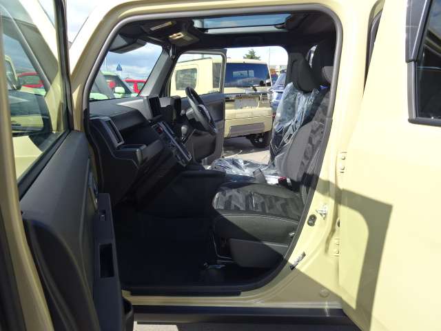 Daihatsu Taft 4