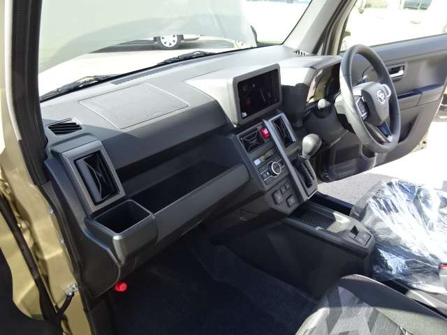 Daihatsu Taft 6