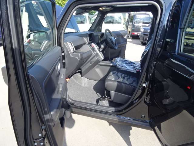 Daihatsu Taft 5