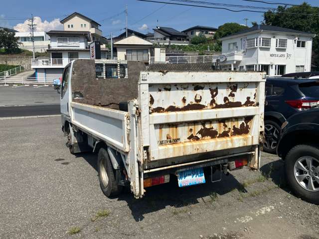 Mitsubishi Fuso Canter Guts 6