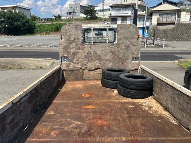 Mitsubishi Fuso Canter Guts 7