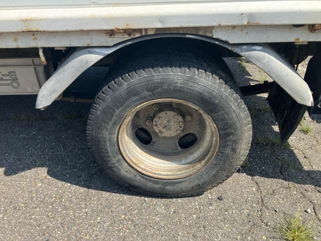Mitsubishi Fuso Canter Guts 9
