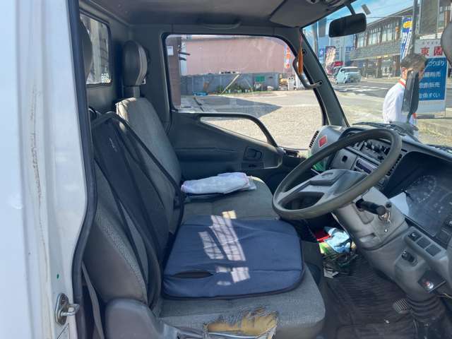 Mitsubishi Fuso Canter Guts 10
