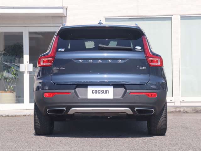 Volvo XC40 9